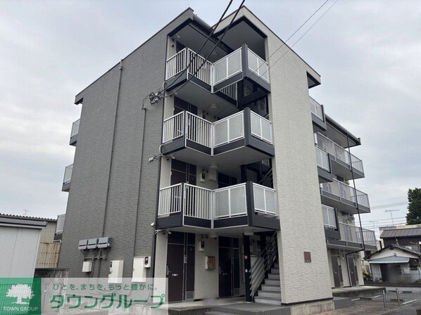 レオパレスウタガワの物件外観写真